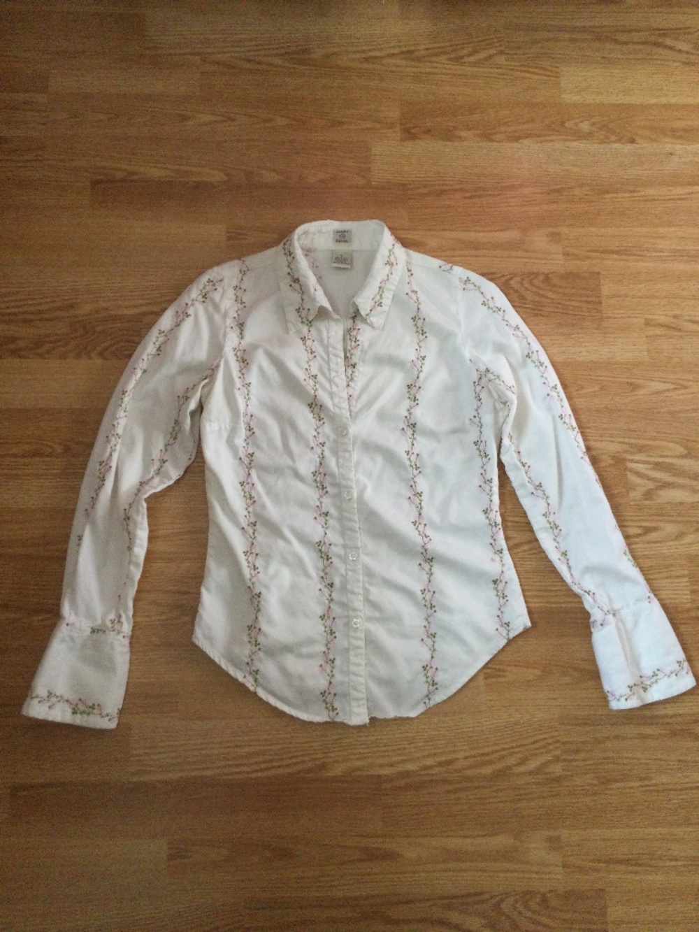 Johnny Cotton Blouse Button Up Shirt S White with Floral Embroidery Vintage